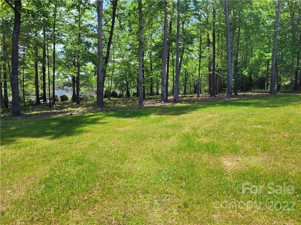 8910 Kensington Drive - Photo 1