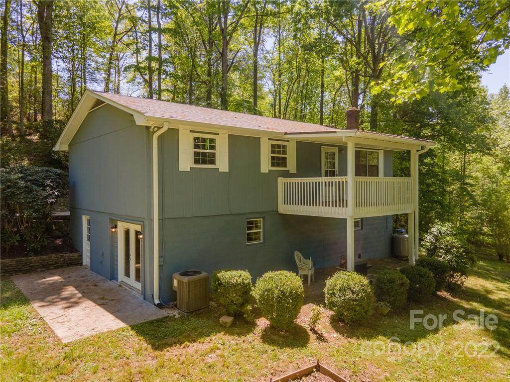 1586 Sanderstown Road - Photo 1