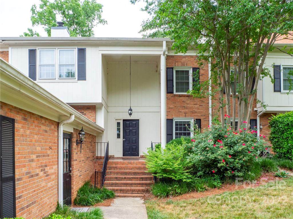 7254 Quail Meadow Lane - Photo 1
