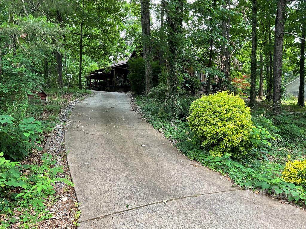 19810 Schooner Drive - Photo 1