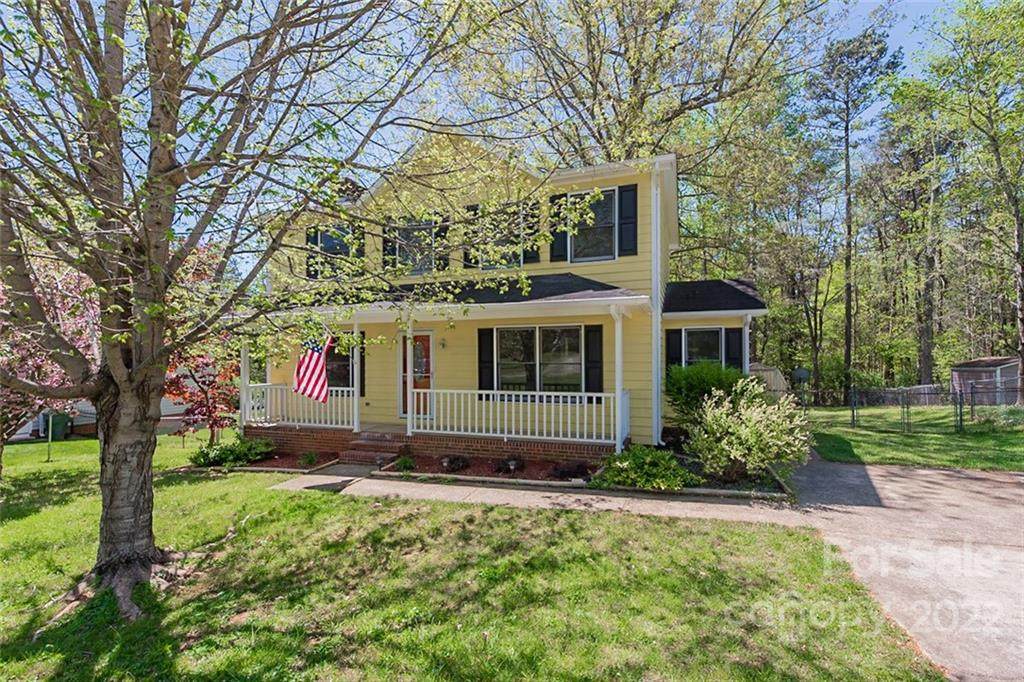 4528 Huntington Drive - Photo 1