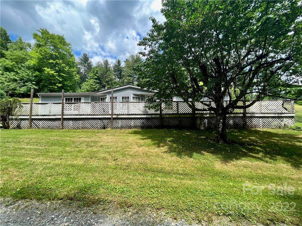 272 Lloyd Drive - Photo 1