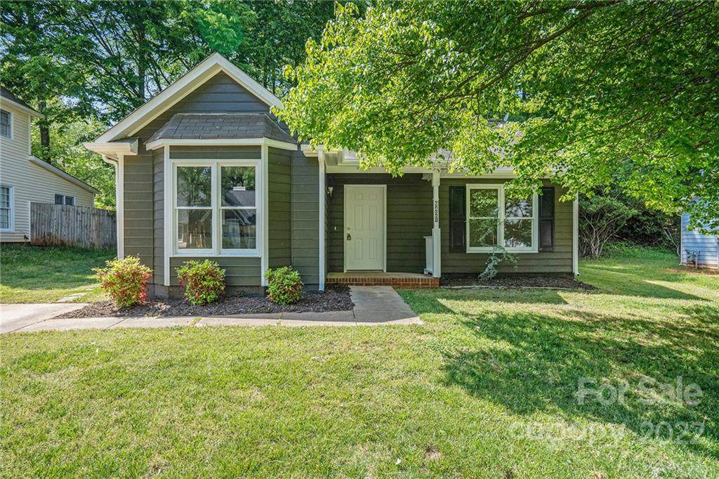 6421 Schubert Place - Photo 1