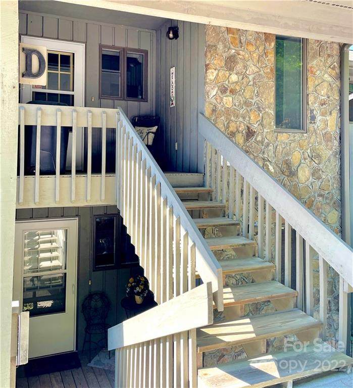 439 Fairway Lane - Photo 1