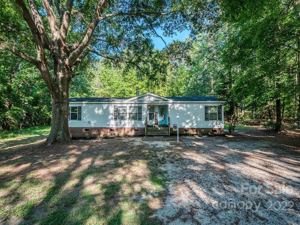 2816 Rolling Hills Road - Photo 1