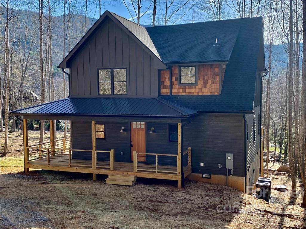 427 Blue Ridge Drive - Photo 1