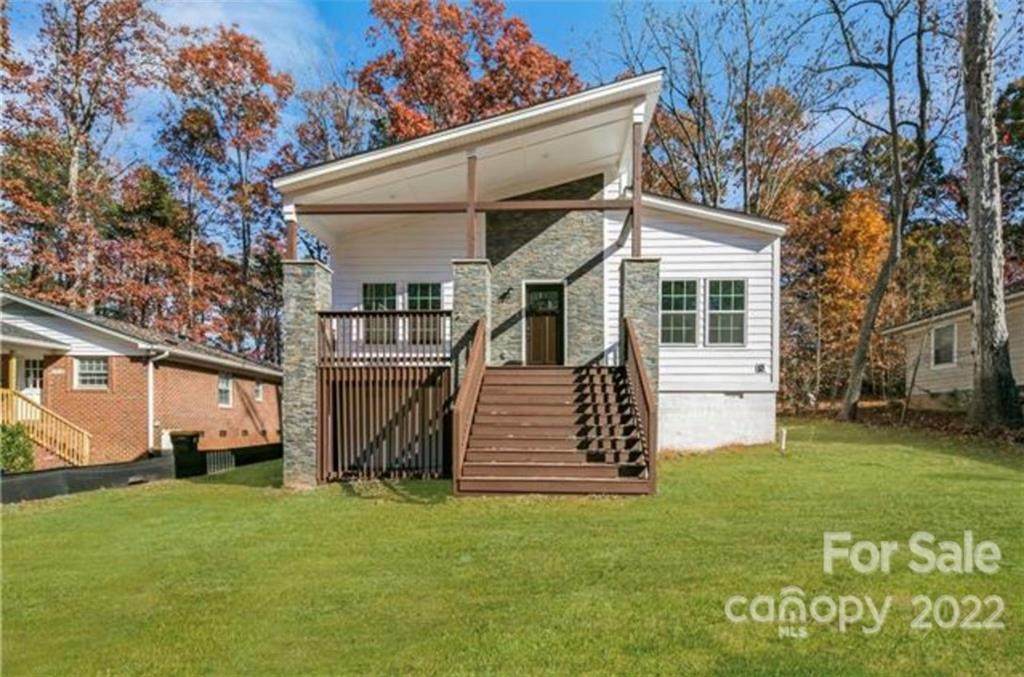 3687 Shannon Loop - Photo 1