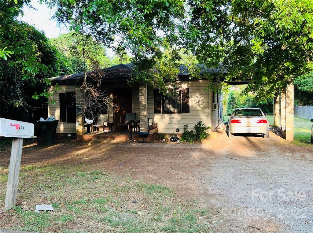 914 1st Street - Photo 1