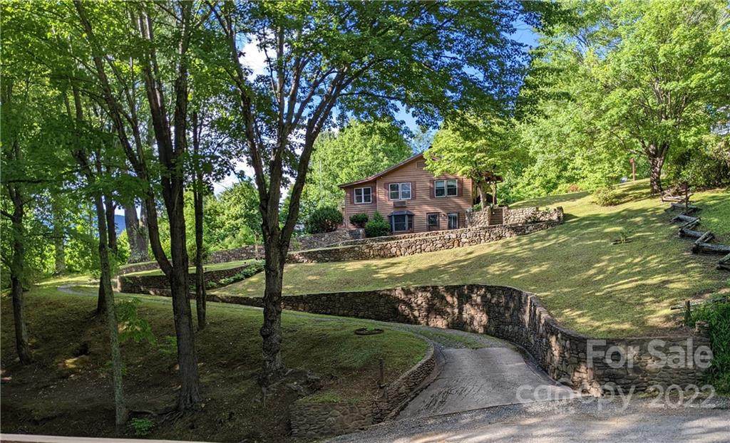 244 Westview Drive - Photo 1
