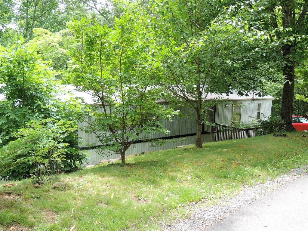 209 Kennedy Drive - Photo 1