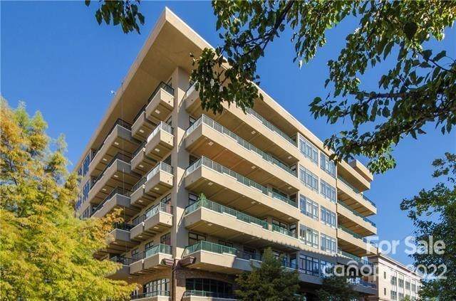 21 Battery Park Avenue - Photo 1