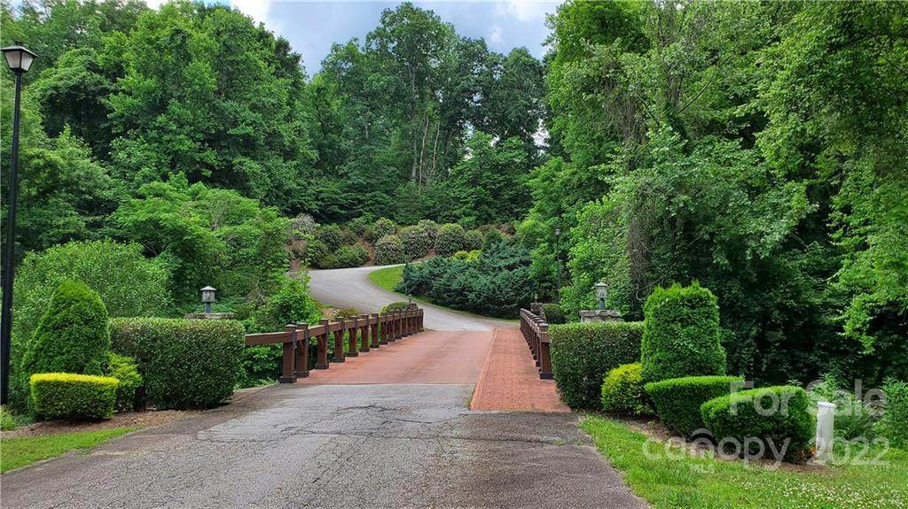 7 Rambling Creek Drive - Photo 1