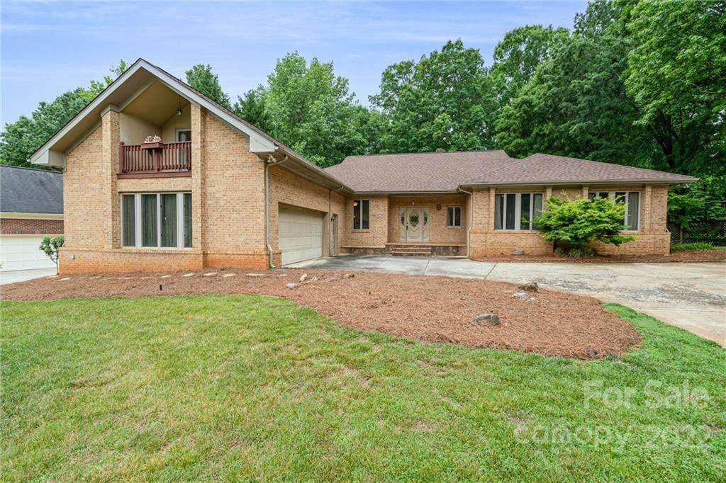 5737 Maylandia Road - Photo 1