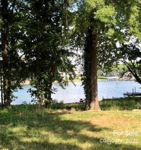 18368 Nantz Road - Photo 1