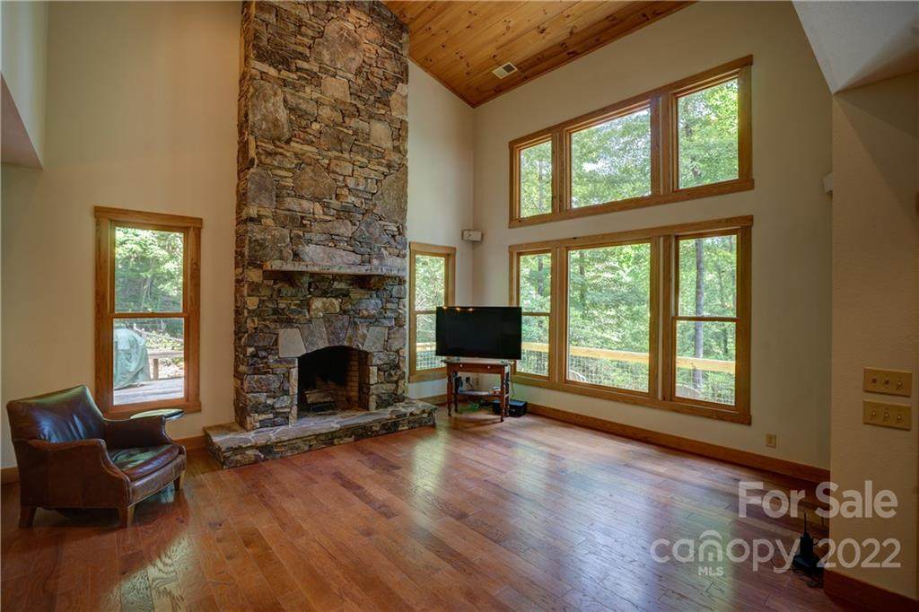 814 Village Cove Drive - Photo 1