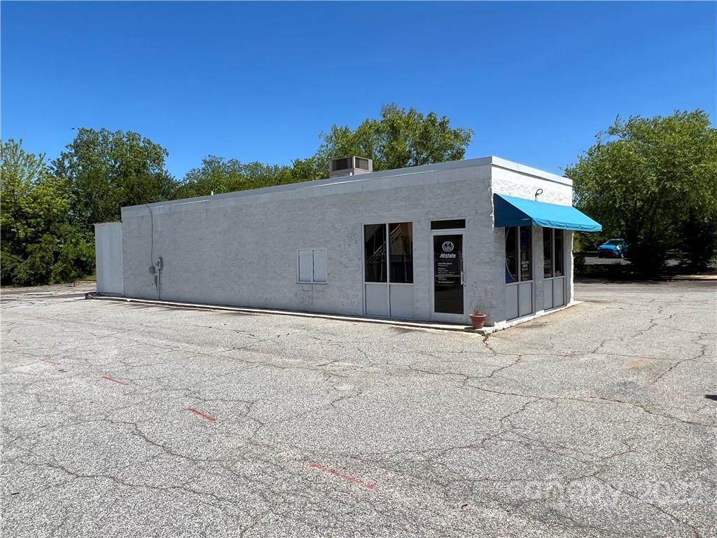 848 Main Street - Photo 1