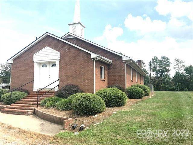 1035 Brandon Lane - Photo 1