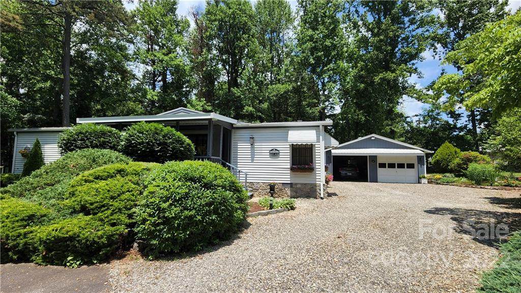 5 Lost Forest Drive - Photo 1