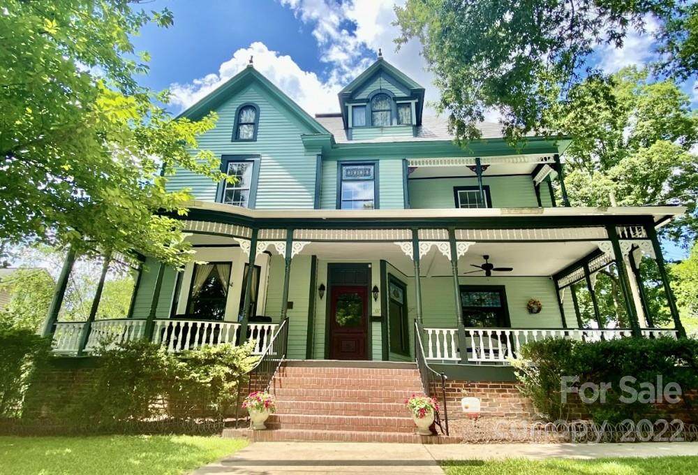 107 Gaston Street - Photo 1