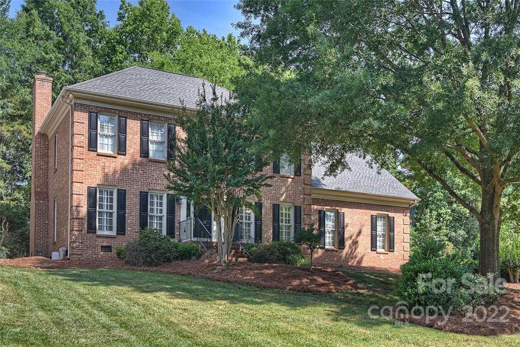 2108 Bienville Place - Photo 1
