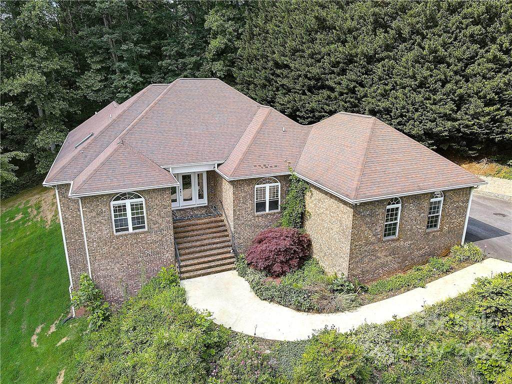 87 Challedon Drive - Photo 1