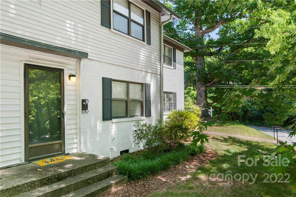 615 Biltmore Avenue - Photo 1