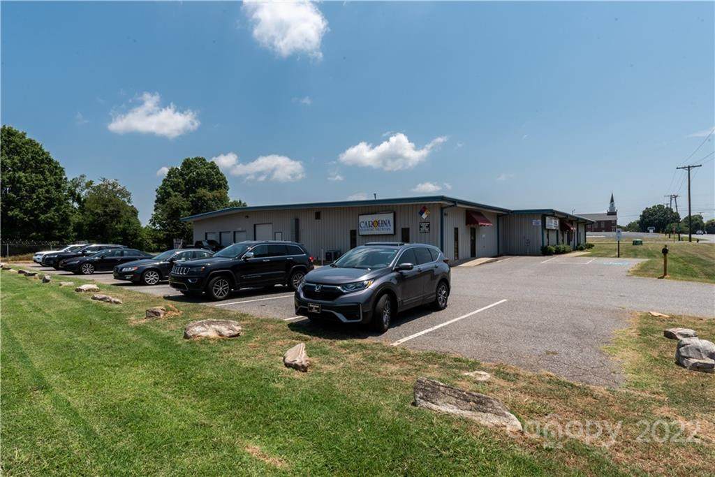 5211 Union Road - Photo 1