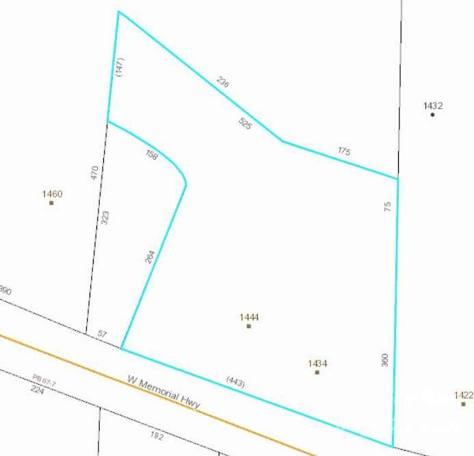 1434 Memorial Highway - Photo 1