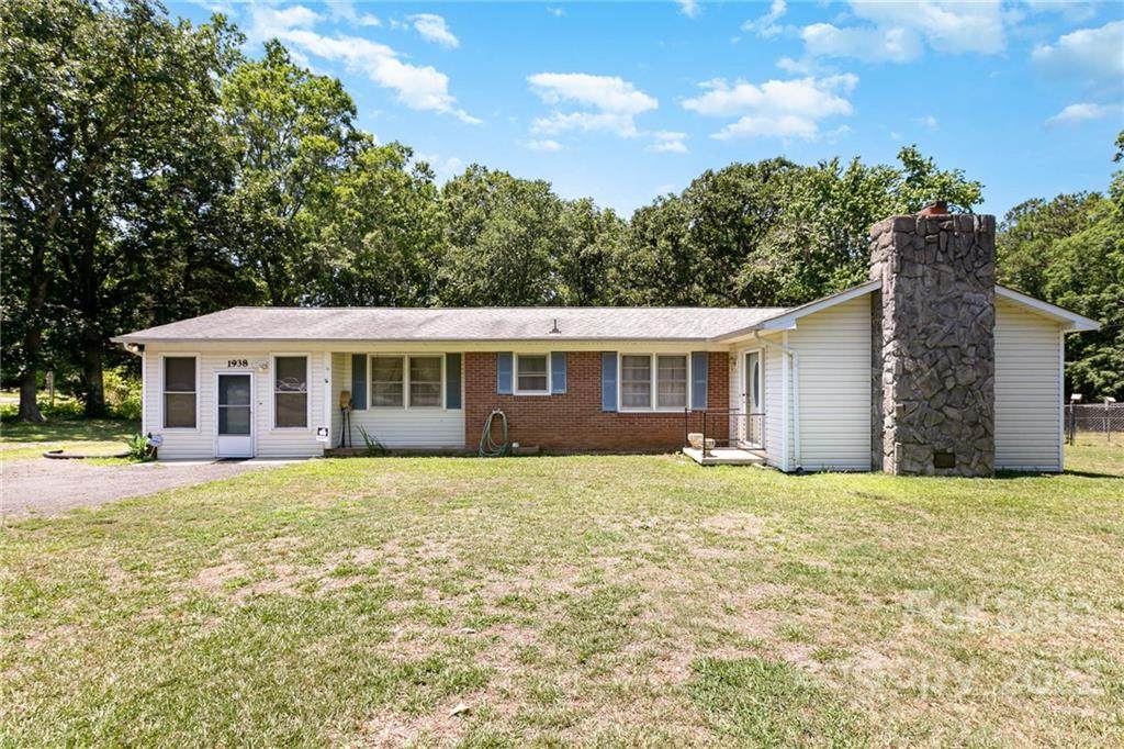 1938 Dolphin Road - Photo 1