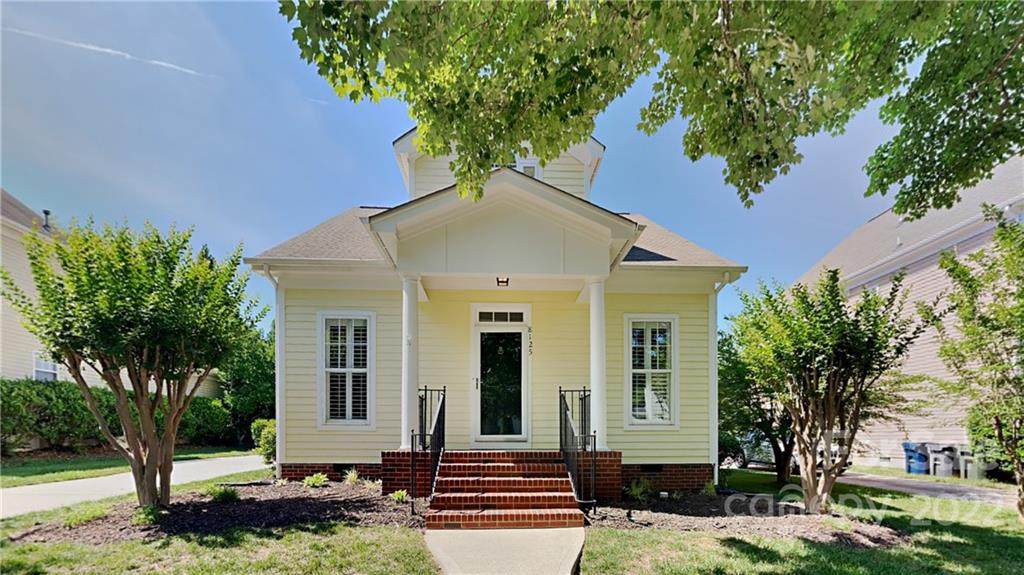 8125 Parkton Gate Drive - Photo 1