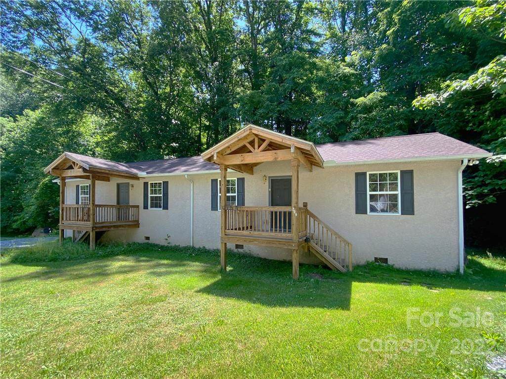 205 Delanne Drive - Photo 1