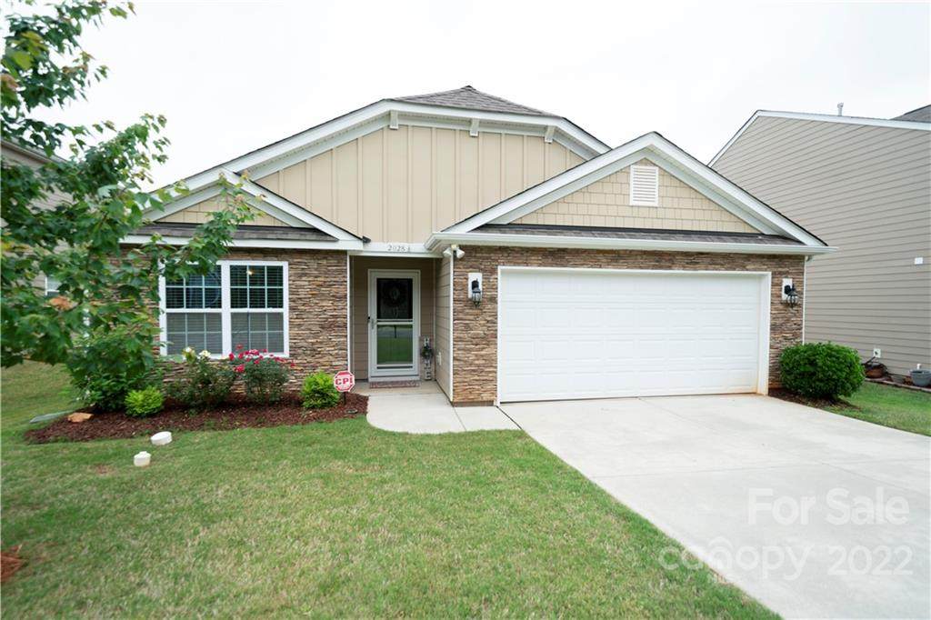 2028 Stoney Pointe Circle - Photo 1