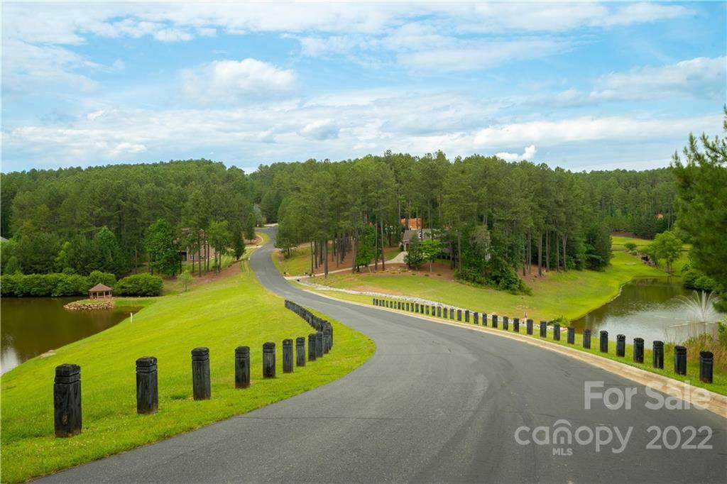 159 Greens Road - Photo 1