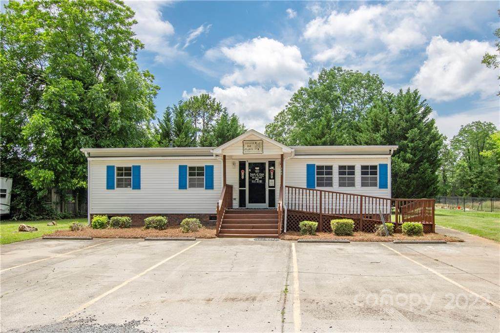 748 Tigler Court - Photo 1