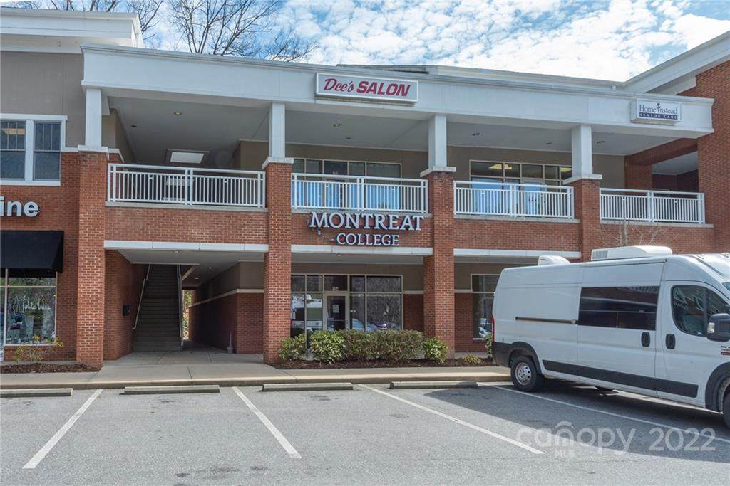 1550 Hendersonville Road - Photo 1