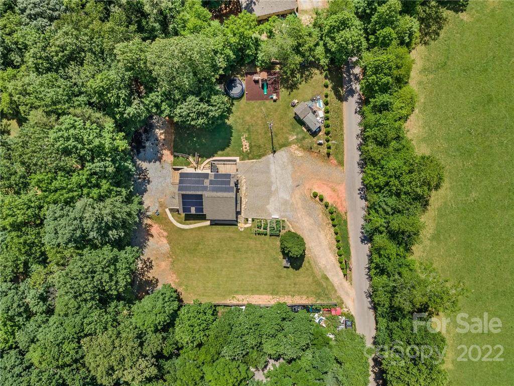 107 Ridgedale Road - Photo 1
