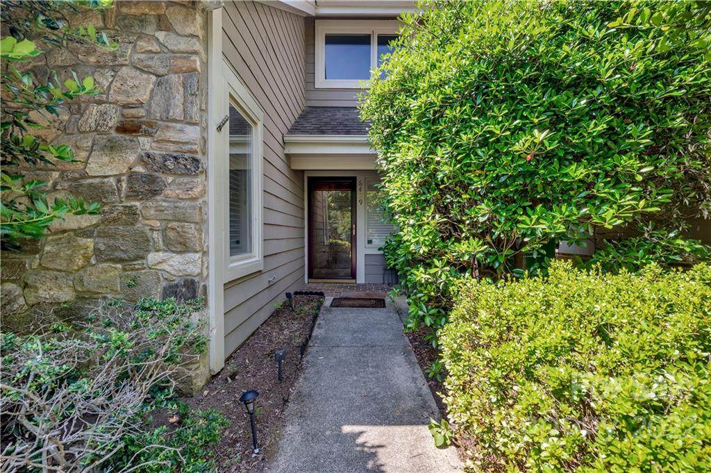6429 Brookbury Court - Photo 1