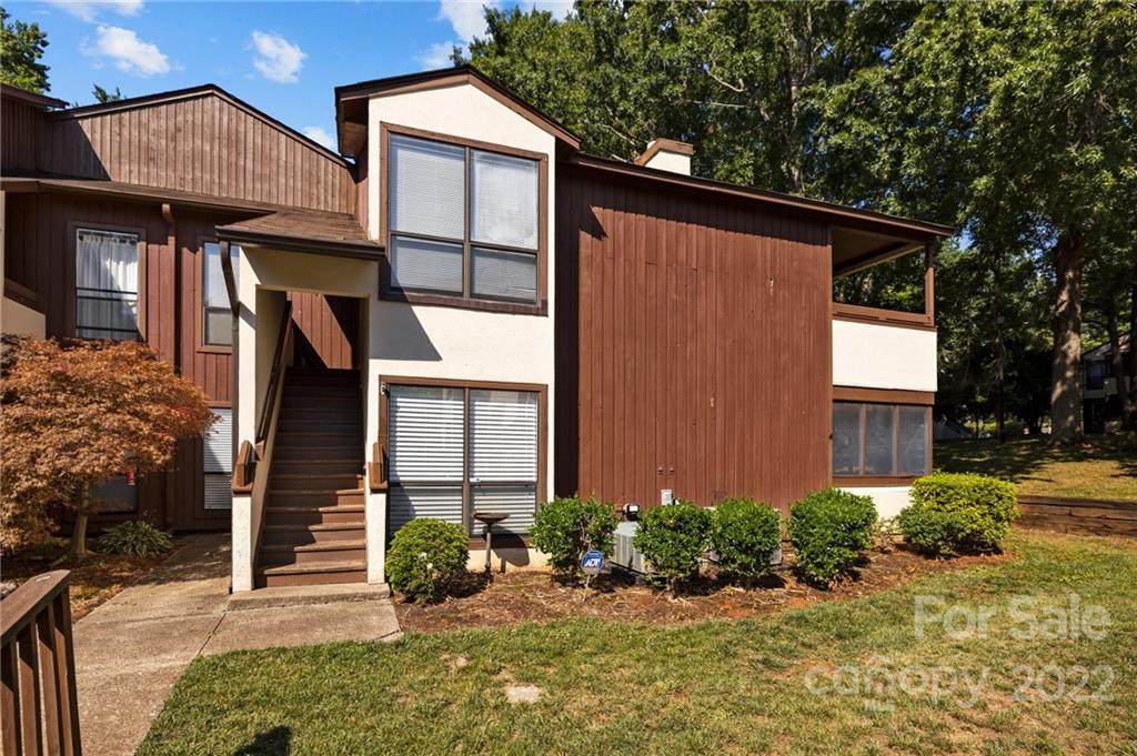 7366 Winery Lane - Photo 1