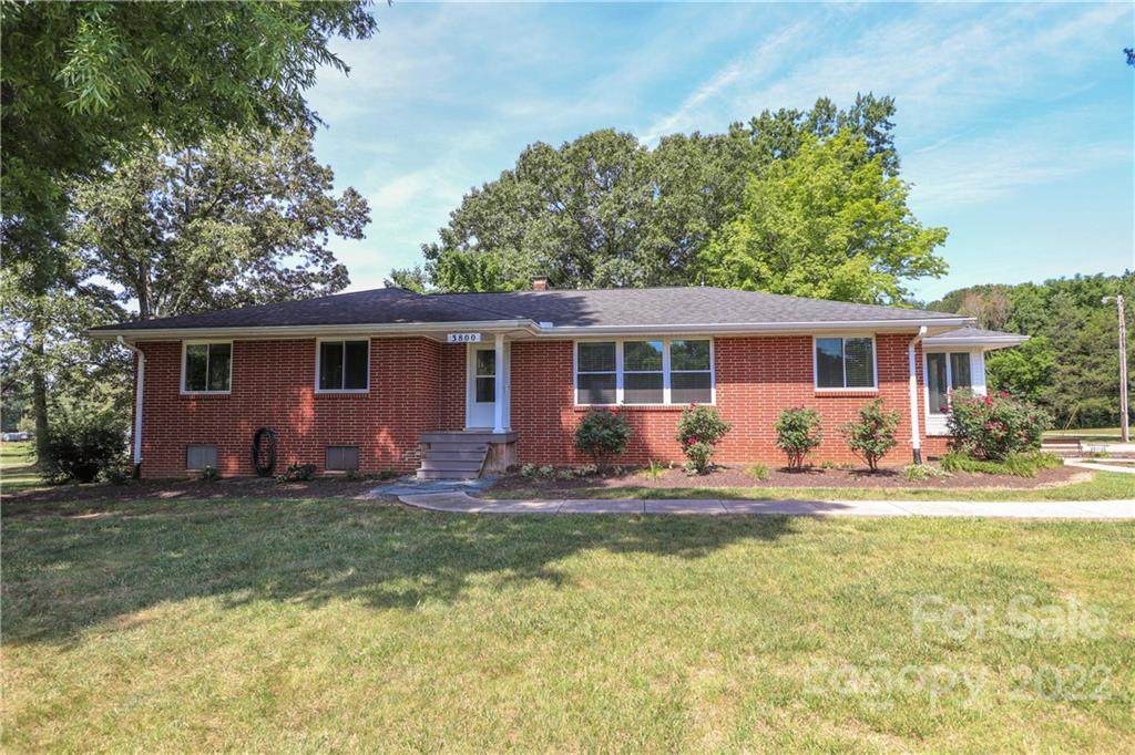 3800 Centergrove Road - Photo 1