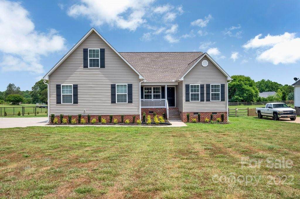 332 Shiloh Road - Photo 1