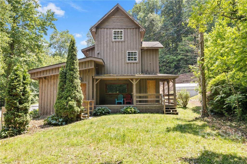 1016 Poison Cove Road - Photo 1