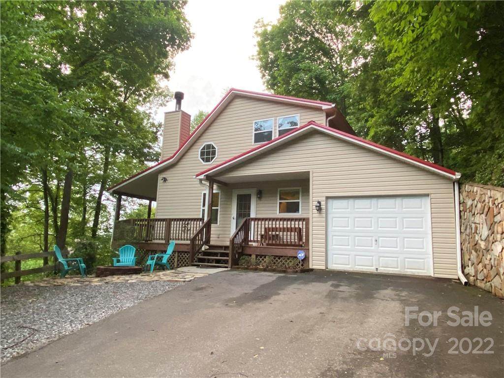 820 Creekside Drive - Photo 1