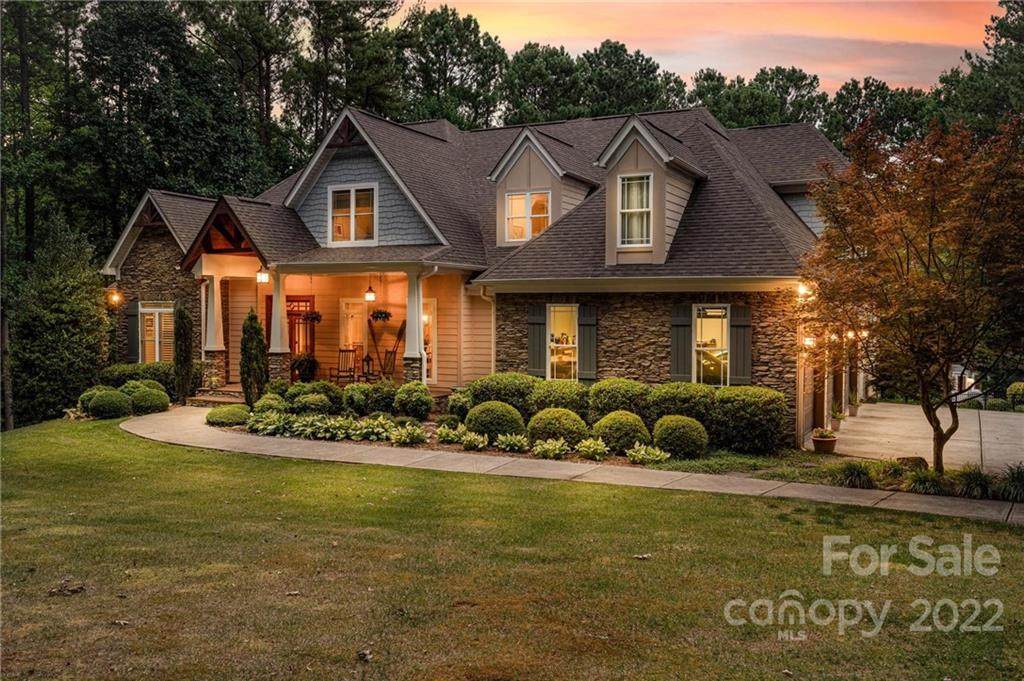 6877 Kingfisher Court - Photo 1