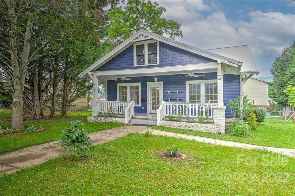 1458 Main Street - Photo 1