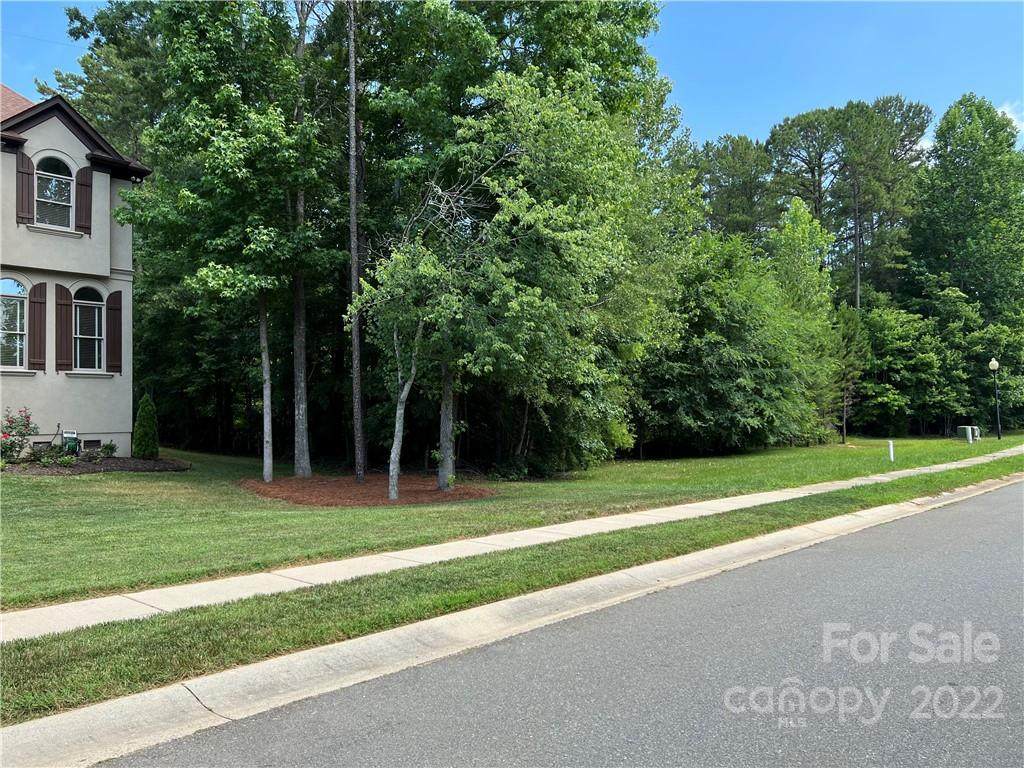 1605 Tarrington Way - Photo 1