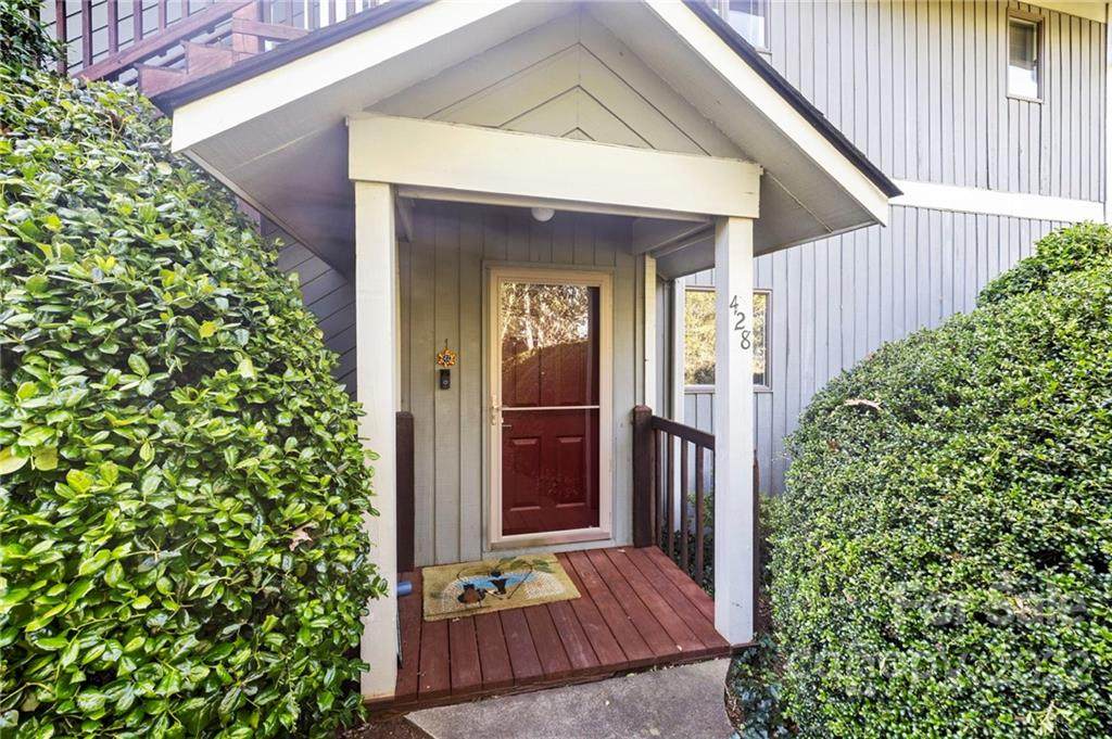 428 Windswept Drive - Photo 1