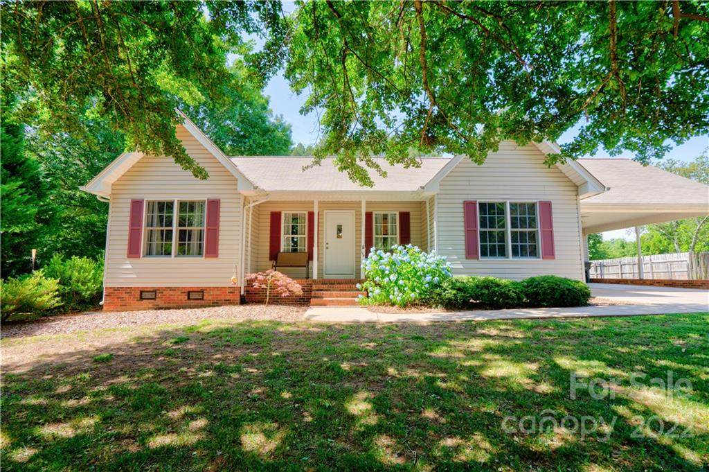 114 Toney Street - Photo 1