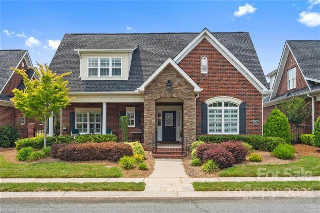 313 Quinby Way - Photo 1