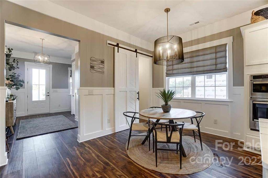 1117 Masefield Avenue - Photo 1