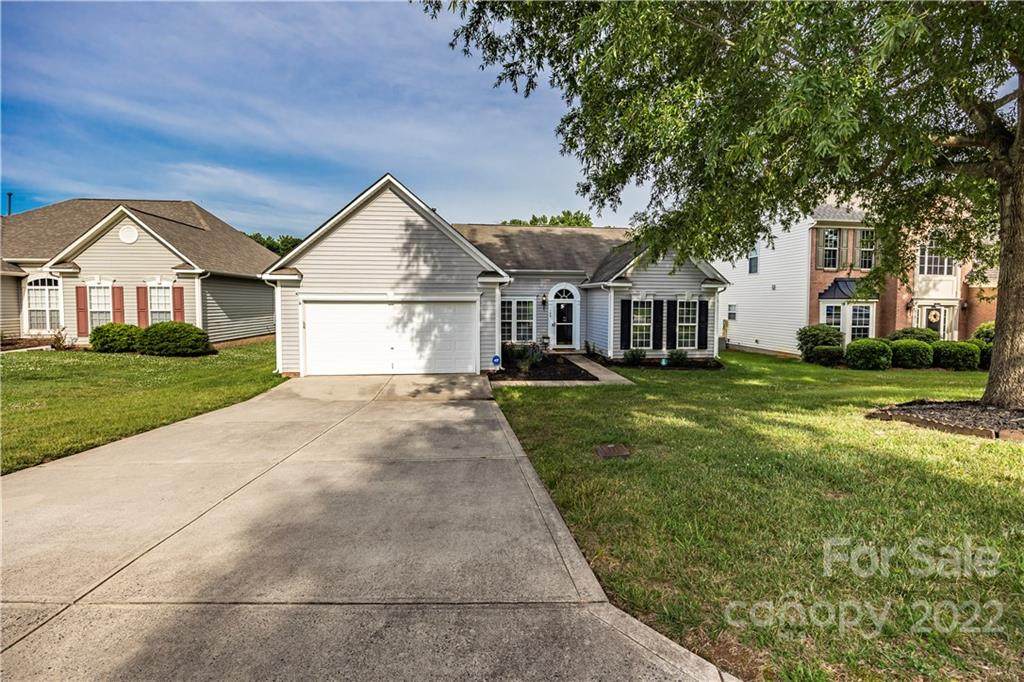 109 Chelsea Court - Photo 1